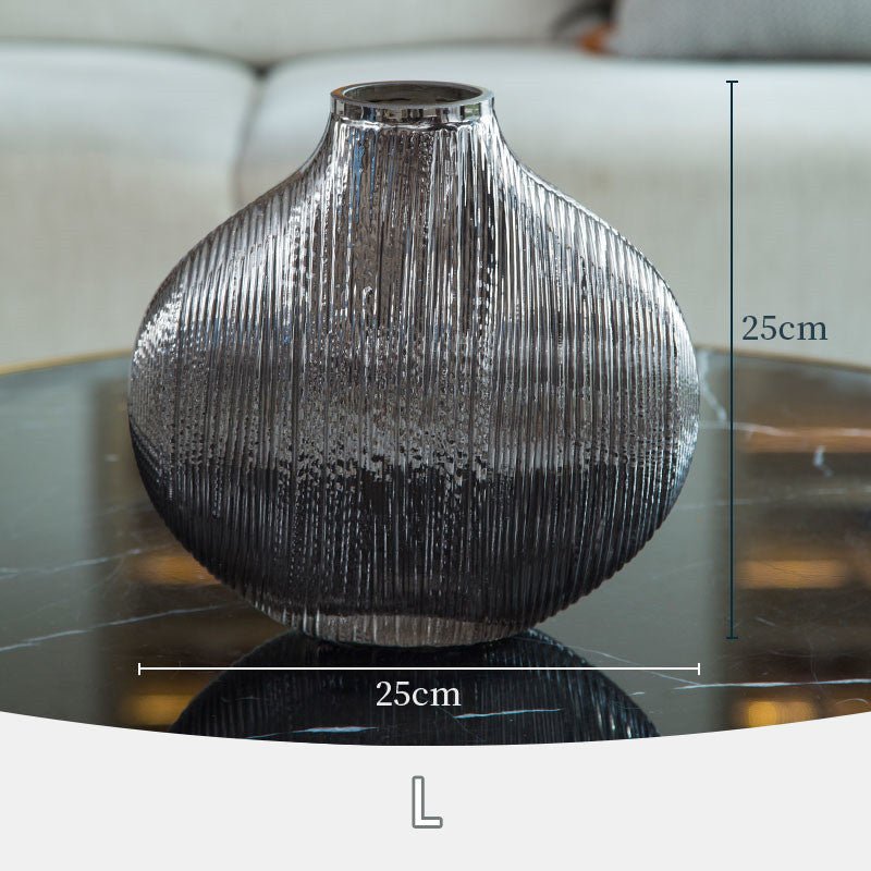 Silverband Vase – Nordic Glass Minimalism - Brooklyn Wax - Candle